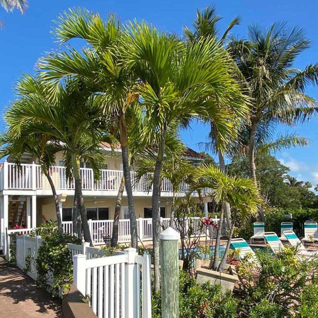 Tortuga Inn Beach Resort Unit #229 Брадентон-Бич Экстерьер фото